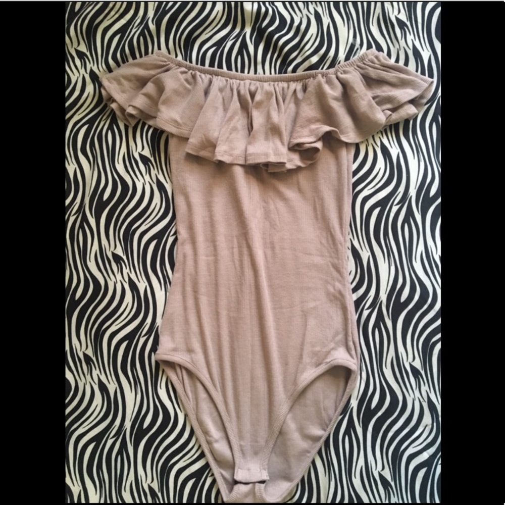 NWT Nude Ribbed Bodysuit